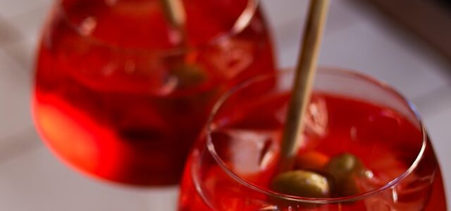 Cocktailens kunst: En guide til den ultimative drikkeoplevelse cocktail
